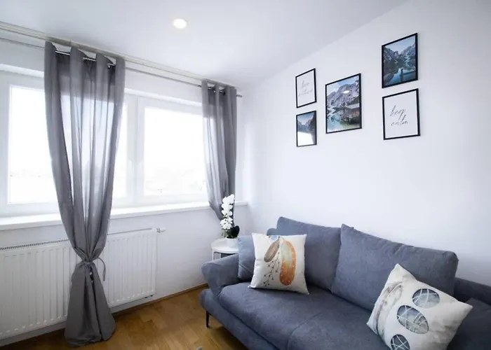Sunny Penthouse With Balcony L T47 * Bécs